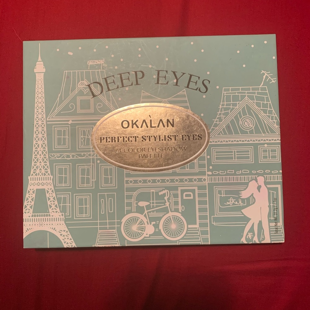 Eyeshadow palette by Okalan